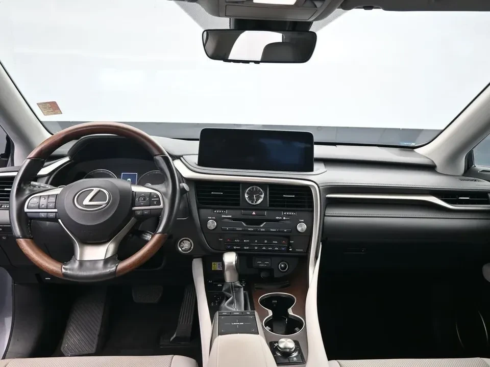 2022 Lexus RX 4th Gen - Image 8 of 12