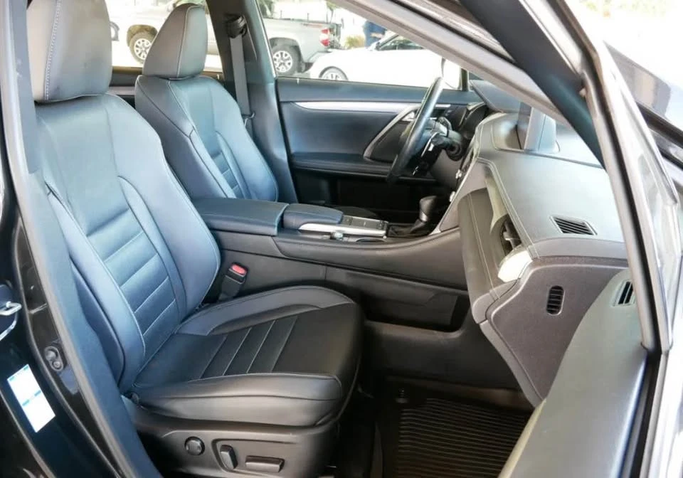 2022 Lexus RX 4th Gen - Image 13 of 20