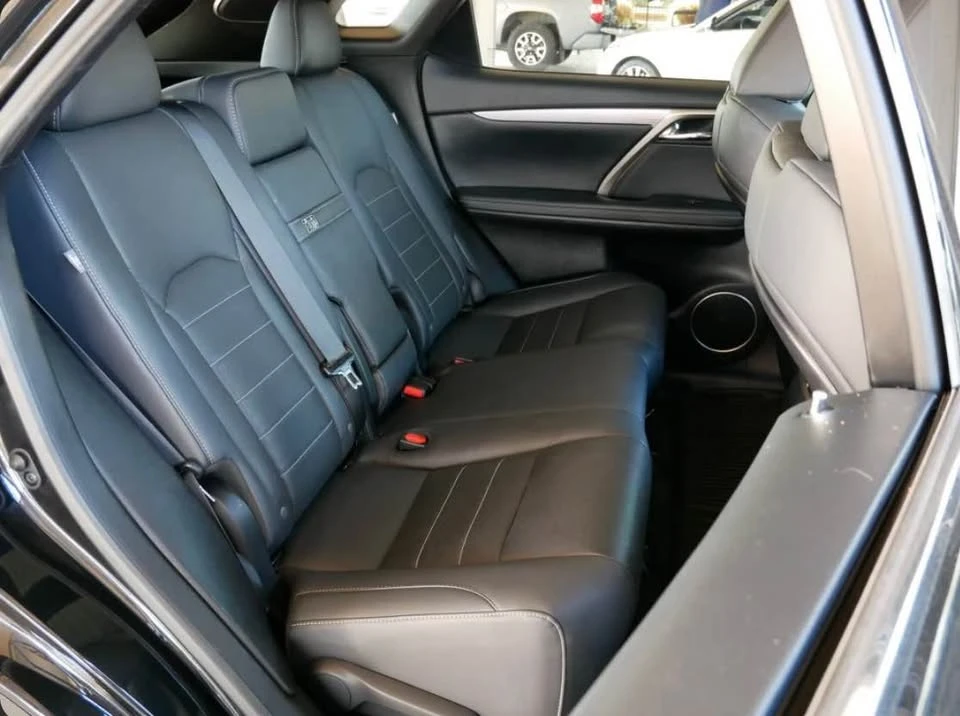 2022 Lexus RX 4th Gen - Image 15 of 20