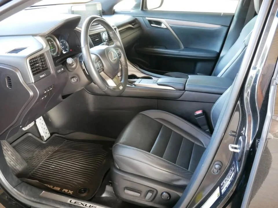 2022 Lexus RX 4th Gen - Image 10 of 20