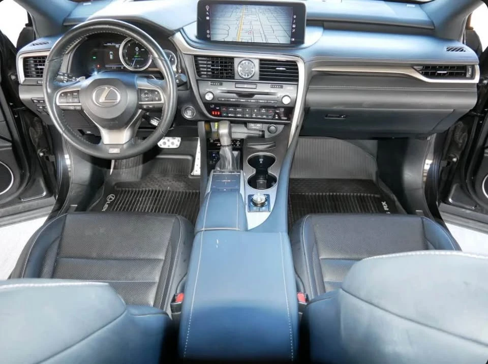 2022 Lexus RX 4th Gen - Image 14 of 20