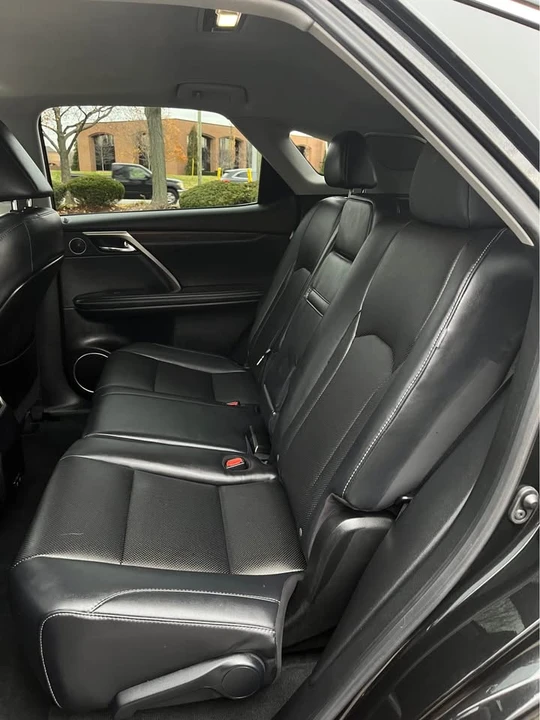 2022 Lexus RX 4th Gen - Image 11 of 16