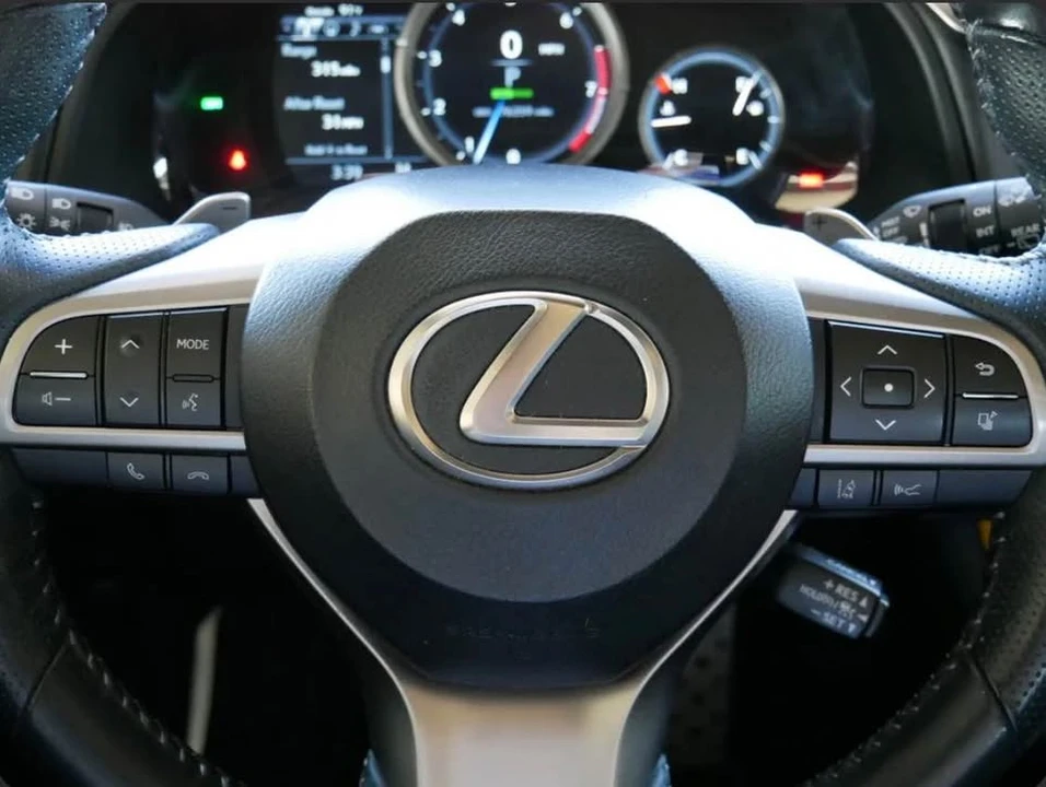 2022 Lexus RX 4th Gen - Image 11 of 20