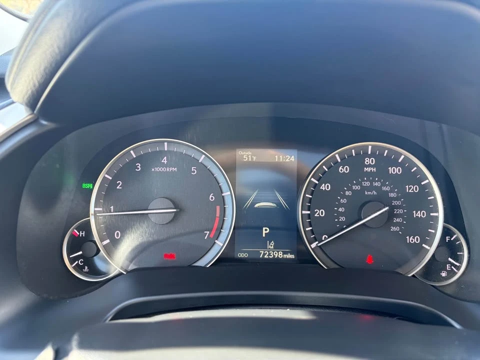 2022 Lexus RX 4th Gen - Image 13 of 17