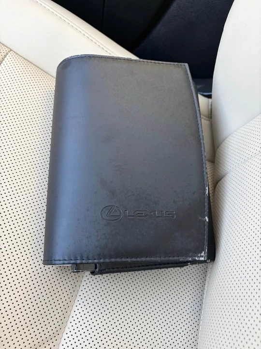 2022 Lexus RX 4th Gen - Image 15 of 17