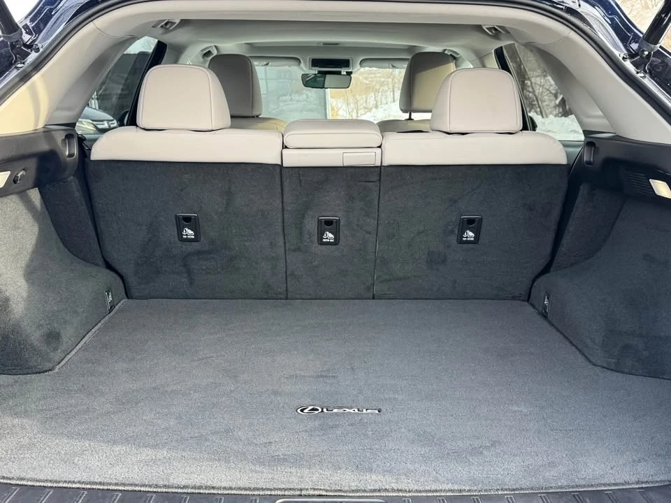 2022 Lexus RX 4th Gen - Image 18 of 18