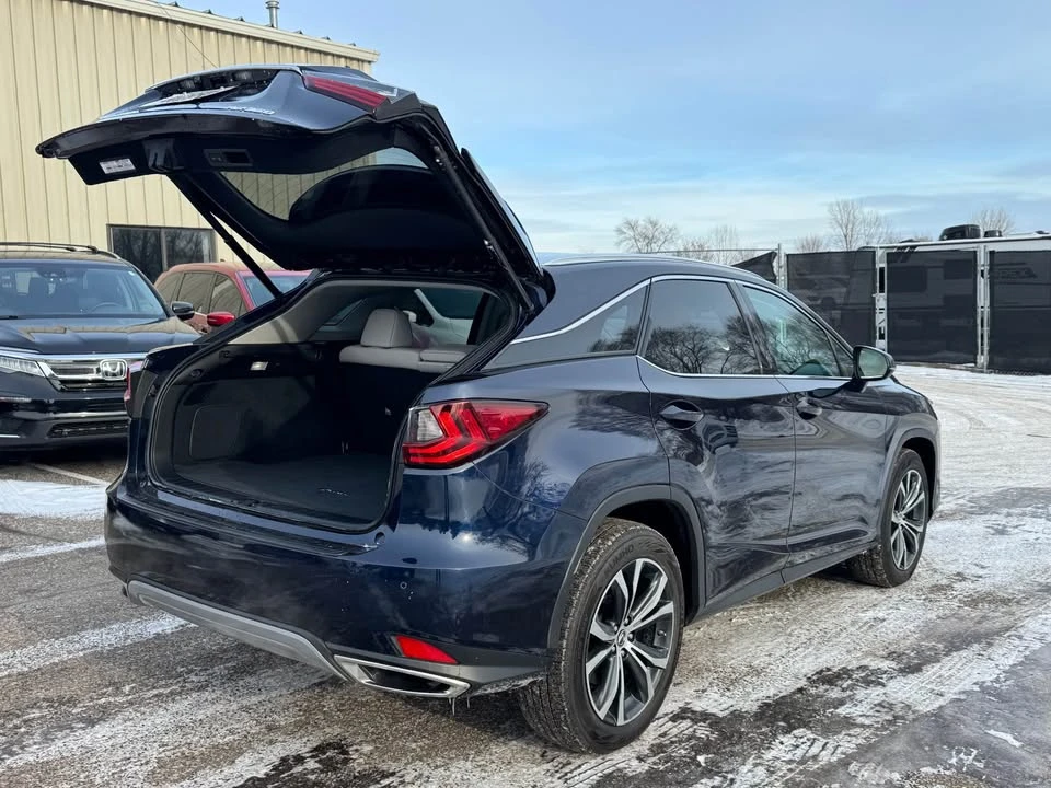2022 Lexus RX 4th Gen - Image 16 of 18