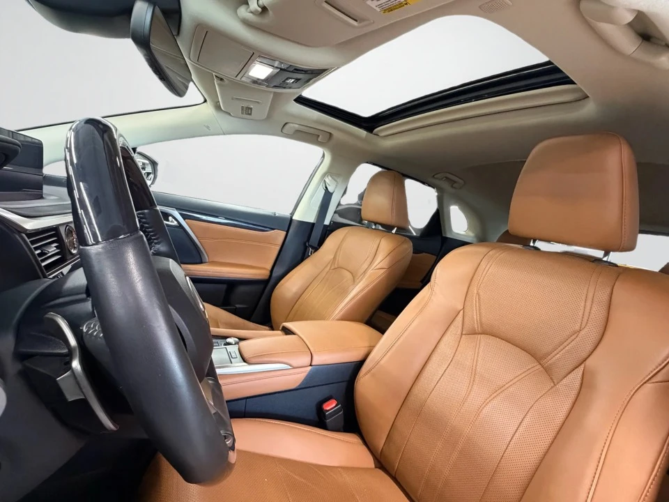 2022 Lexus RX 4th Gen - Image 11 of 14