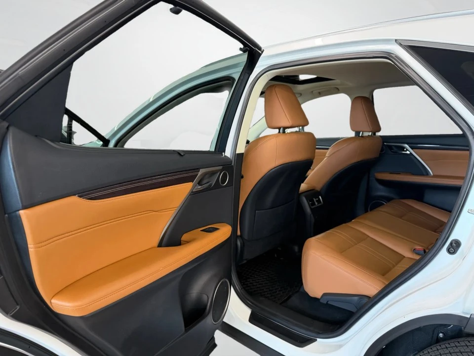 2022 Lexus RX 4th Gen - Image 12 of 14