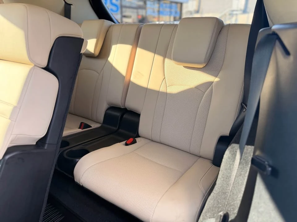 2022 Lexus RX 4th Gen - Image 13 of 16