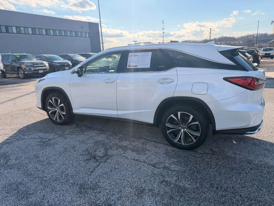 2022 Lexus RX 4th Gen - Image 5 of 16