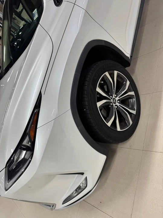 2022 Lexus RX 4th Gen - Image 6 of 12
