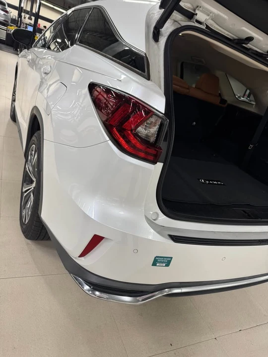 2022 Lexus RX 4th Gen - Image 4 of 12