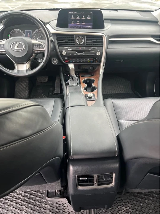 2022 Lexus RX 4th Gen - Image 5 of 15