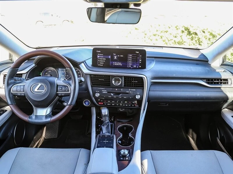 2022 Lexus RX 4th Gen - Image 15 of 21