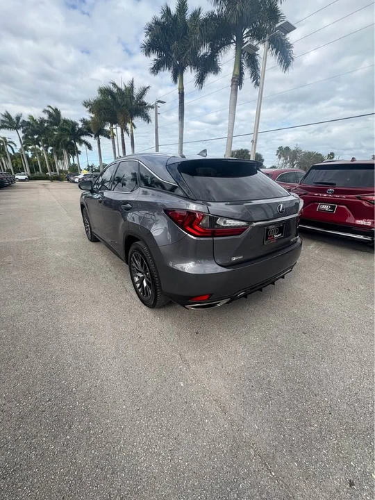 2022 Lexus RX 4th Gen - Image 4 of 7