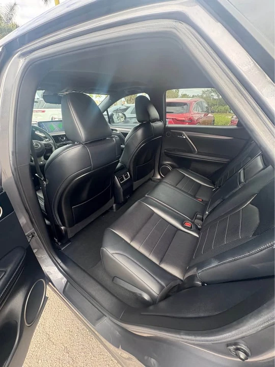 2022 Lexus RX 4th Gen - Image 6 of 7