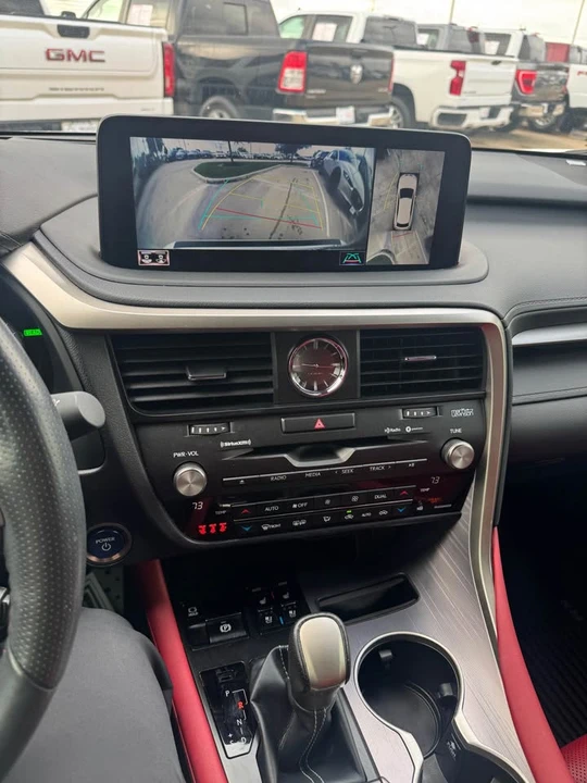 2022 Lexus RX 4th Gen - Image 10 of 15