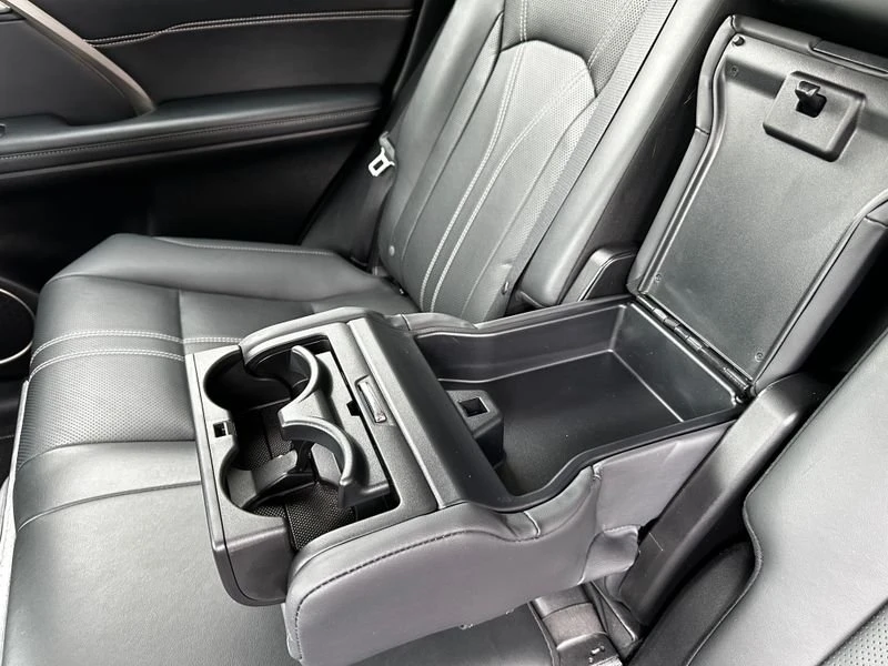 2022 Lexus RX 4th Gen - Image 8 of 9