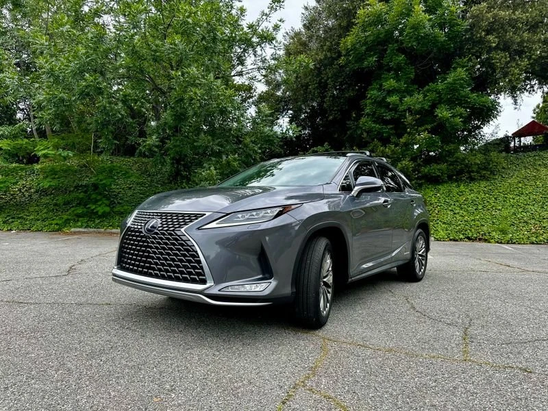2022 Lexus RX 4th Gen - Image 5 of 9