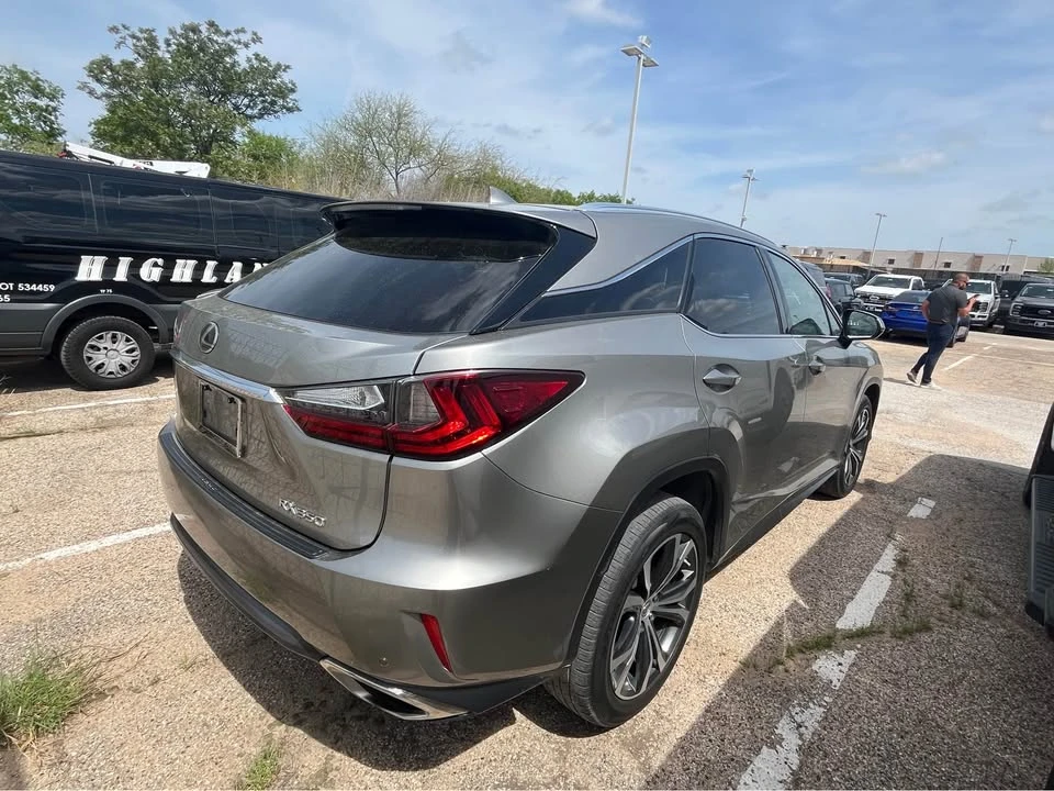 2022 Lexus RX 4th Gen - Image 4 of 6