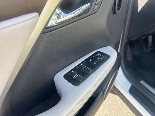 2022 Lexus RX 4th Gen - Image 7 of 12