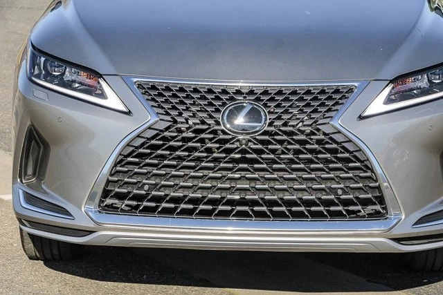 2022 Lexus RX 4th Gen - Image 7 of 12