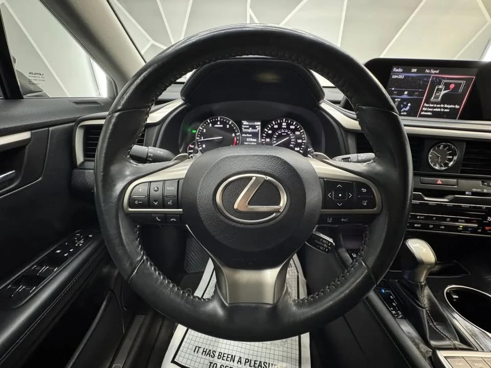 2022 Lexus RX 4th Gen - Image 15 of 20