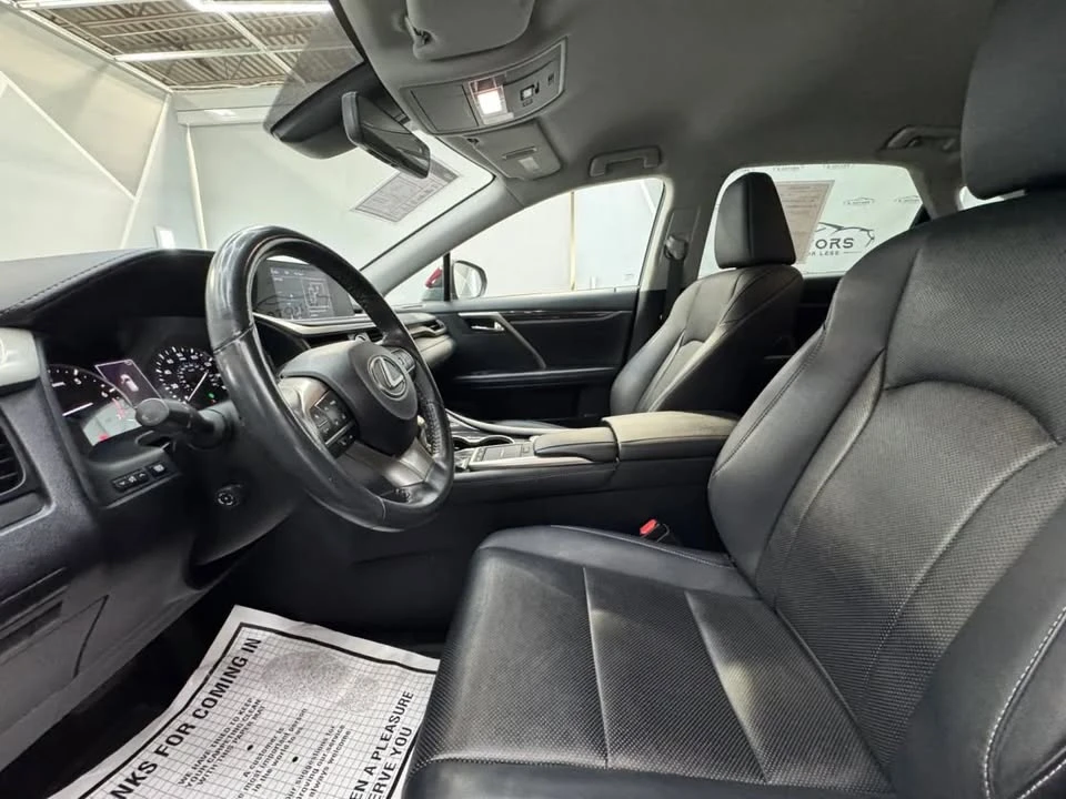 2022 Lexus RX 4th Gen - Image 17 of 20