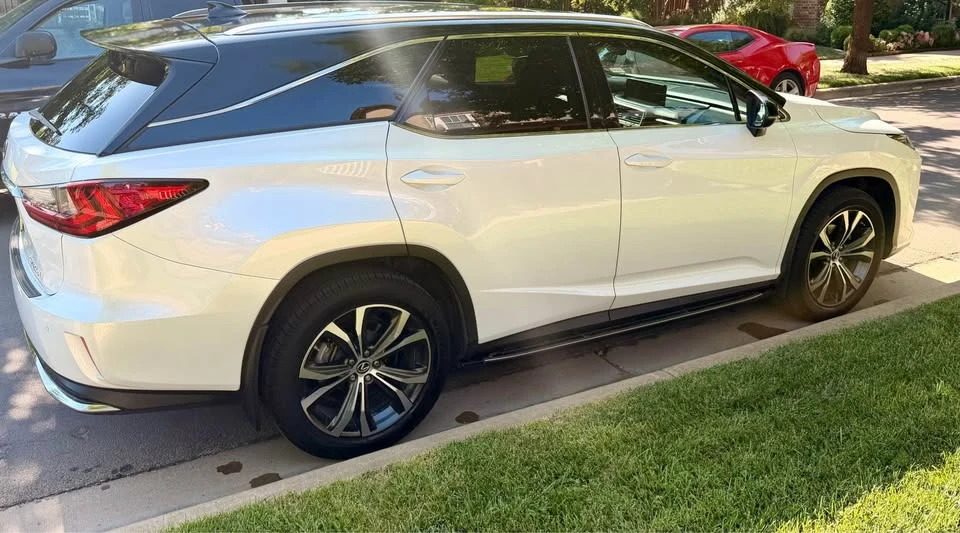 2022 Lexus RX 4th Gen - Image 7 of 20