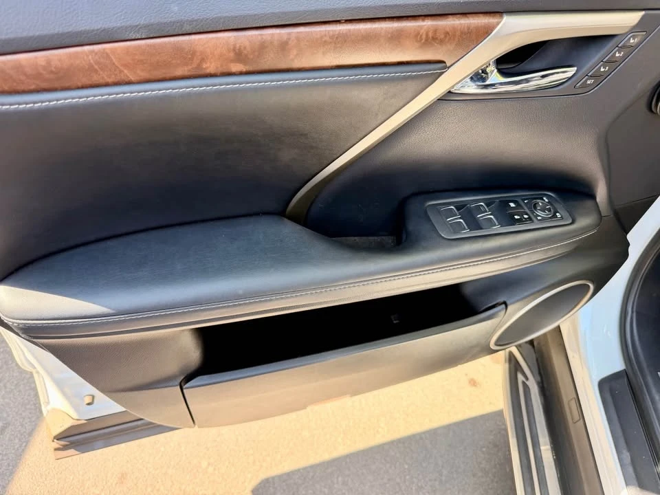 2022 Lexus RX 4th Gen - Image 12 of 20
