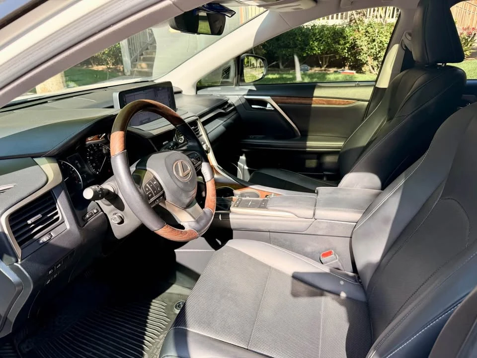 2022 Lexus RX 4th Gen - Image 9 of 20