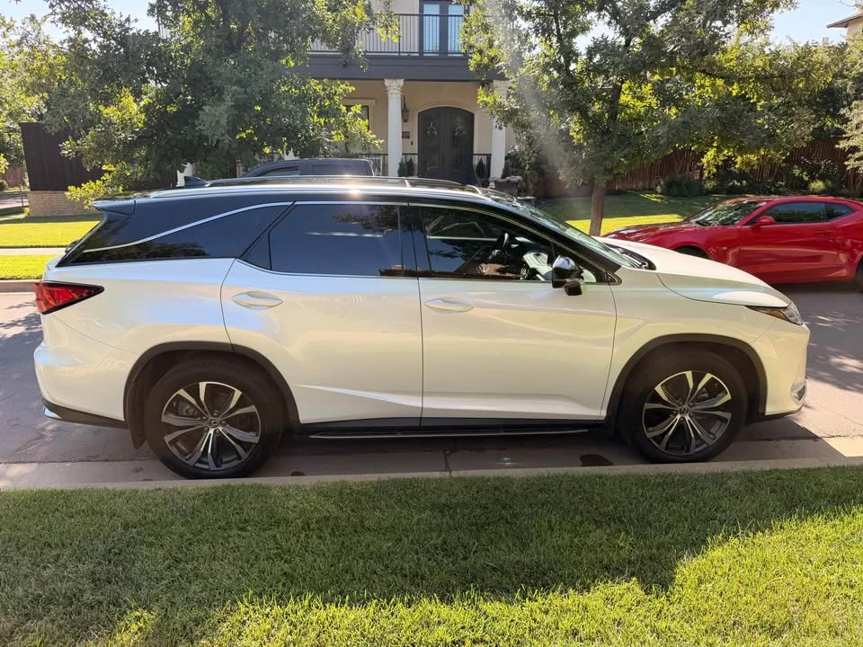 2022 Lexus RX 4th Gen - Image 2 of 20