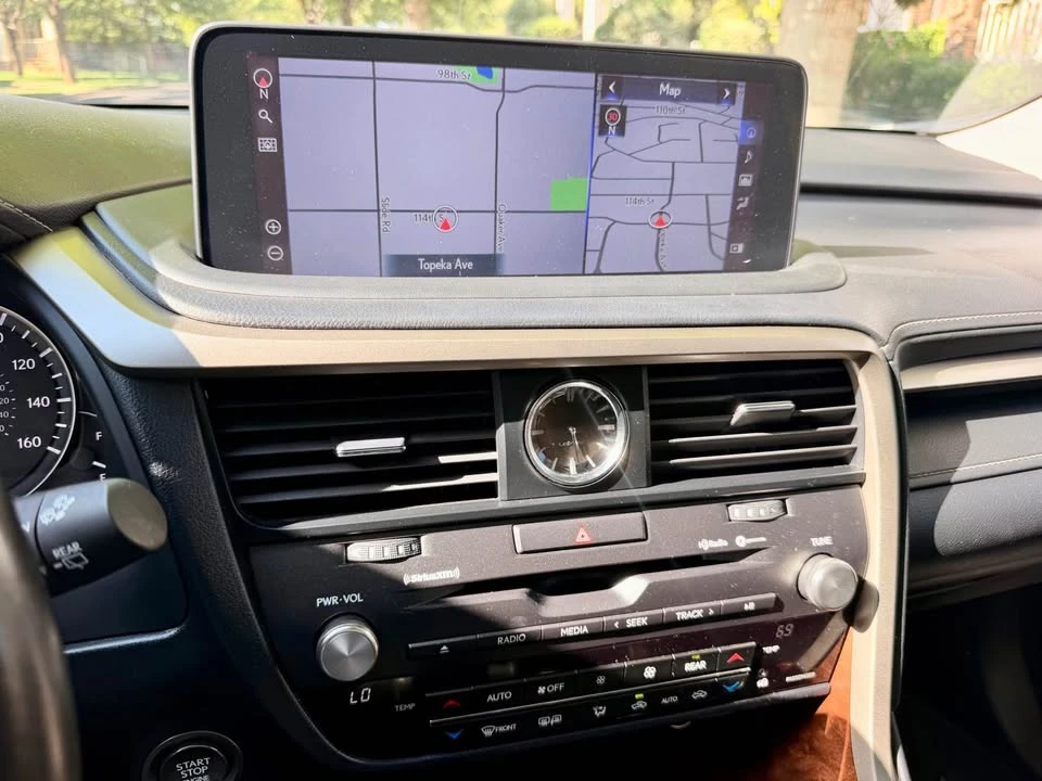 2022 Lexus RX 4th Gen - Image 14 of 20