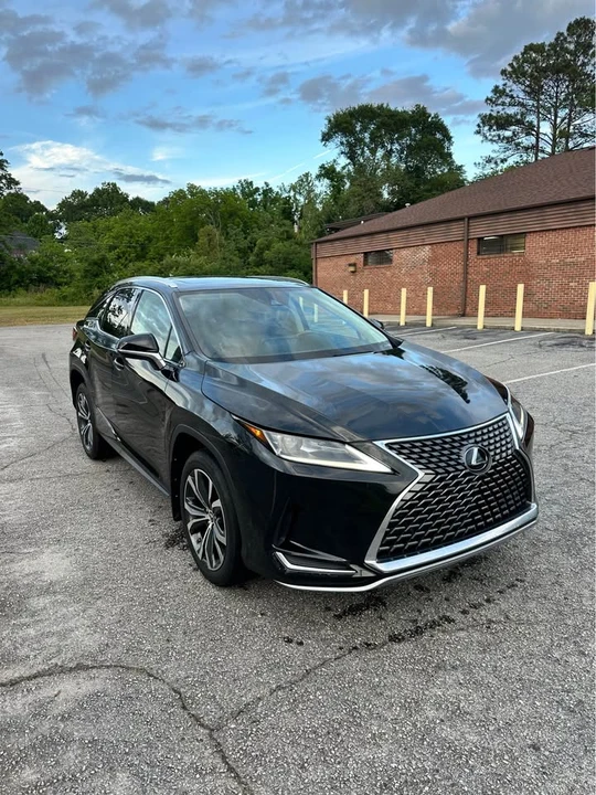 2022 Lexus RX 4th Gen - Image 2 of 10