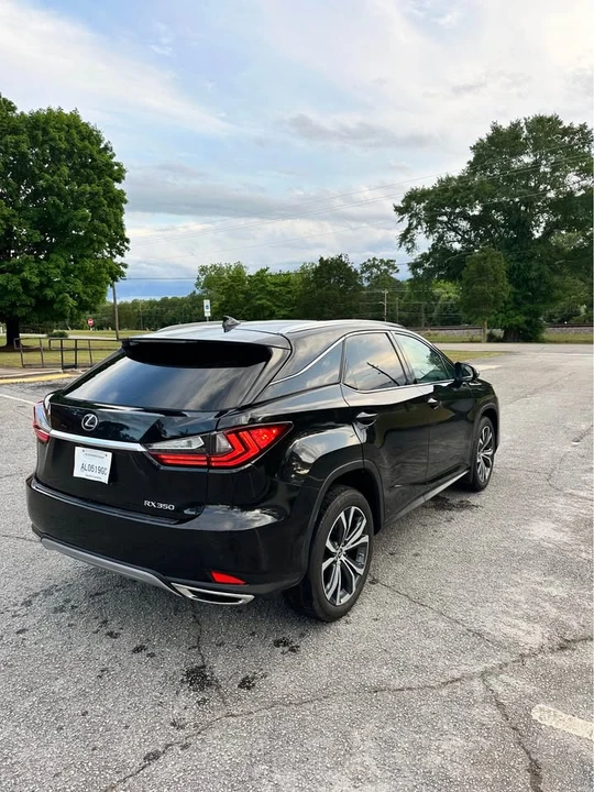 2022 Lexus RX 4th Gen - Image 4 of 10
