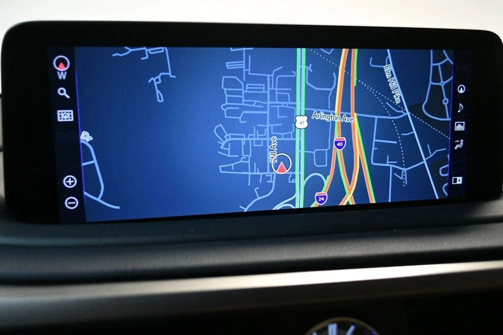 2022 Lexus RX 4th Gen - Image 8 of 12