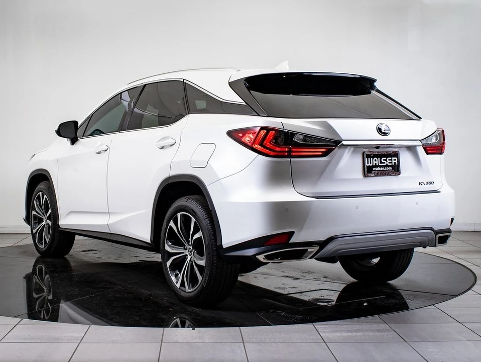 2022 Lexus RX 4th Gen - Image 11 of 21