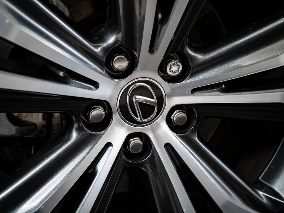 2022 Lexus RX 4th Gen - Image 8 of 21