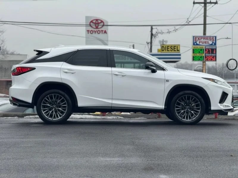 2022 Lexus RX 4th Gen - Image 4 of 12