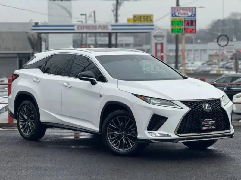 2022 Lexus RX 4th Gen - Image 11 of 12