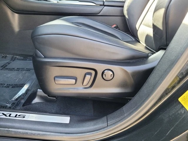 2022 Lexus RX 4th Gen - Image 15 of 21