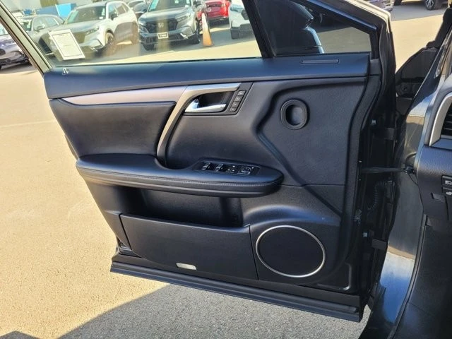 2022 Lexus RX 4th Gen - Image 16 of 21