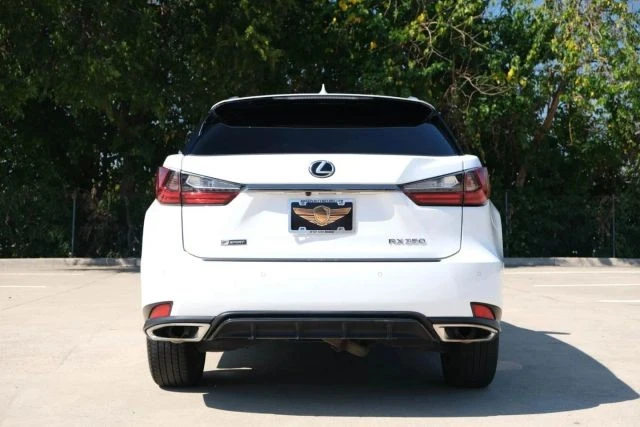2022 Lexus RX 4th Gen - Image 16 of 21