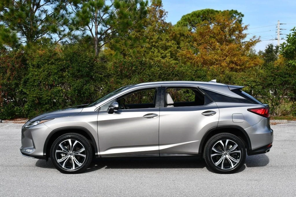 2022 Lexus RX 4th Gen - Image 3 of 12