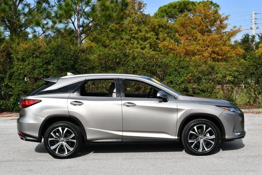 2022 Lexus RX 4th Gen - Image 7 of 12