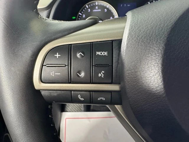 2022 Lexus RX 4th Gen - Image 15 of 21