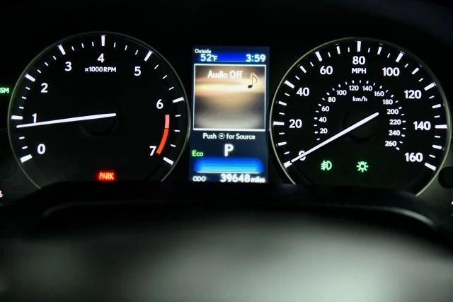 2022 Lexus RX 4th Gen - Image 14 of 21