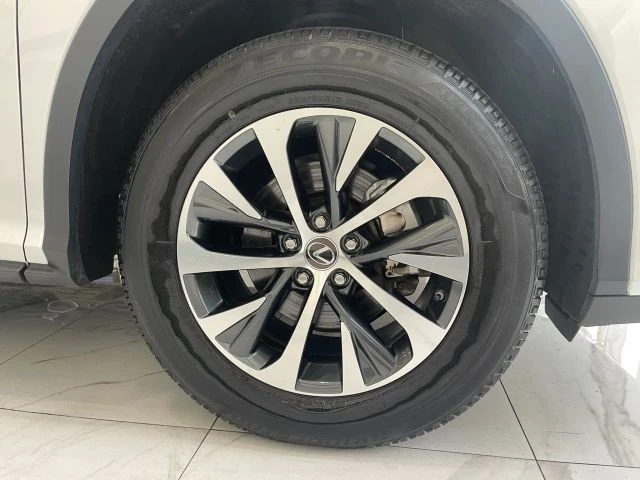 2022 Lexus RX 4th Gen - Image 29 of 31