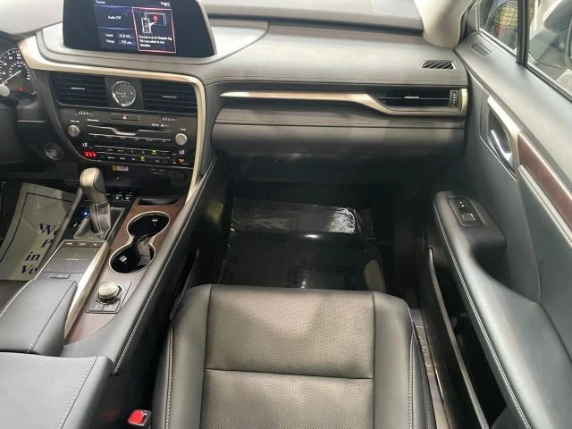 2022 Lexus RX 4th Gen - Image 25 of 31